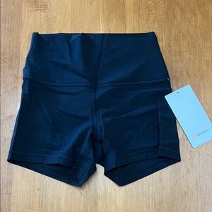 Align HR Short 4”